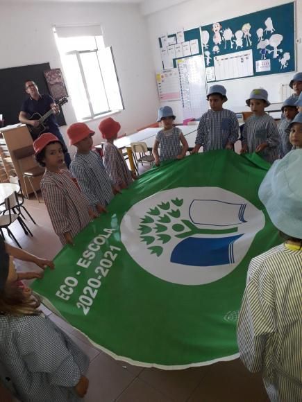 Jardim de Inf&acirc;ncia de Serpins premiado no projeto Eco-Trilhos do Programa Eco-Escolas