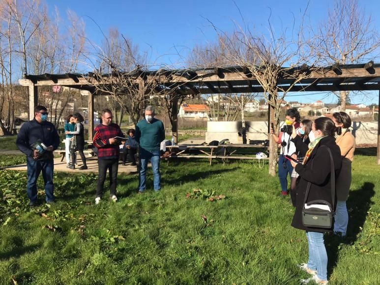 Apresenta&ccedil;&atilde;o da "Serpins Magazine"